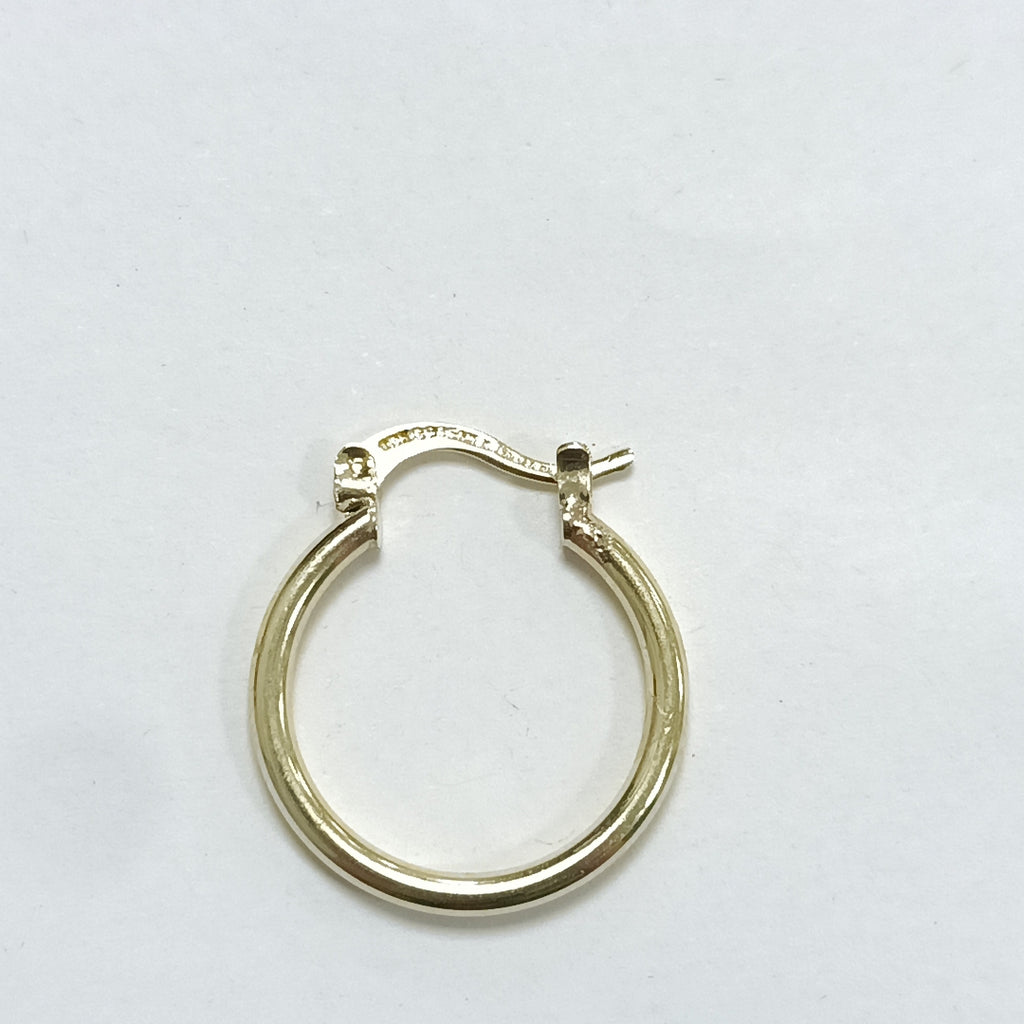 ARETES TEJIDO ARRACADAS LISAS 14K 1.2 GR (NUEVO)