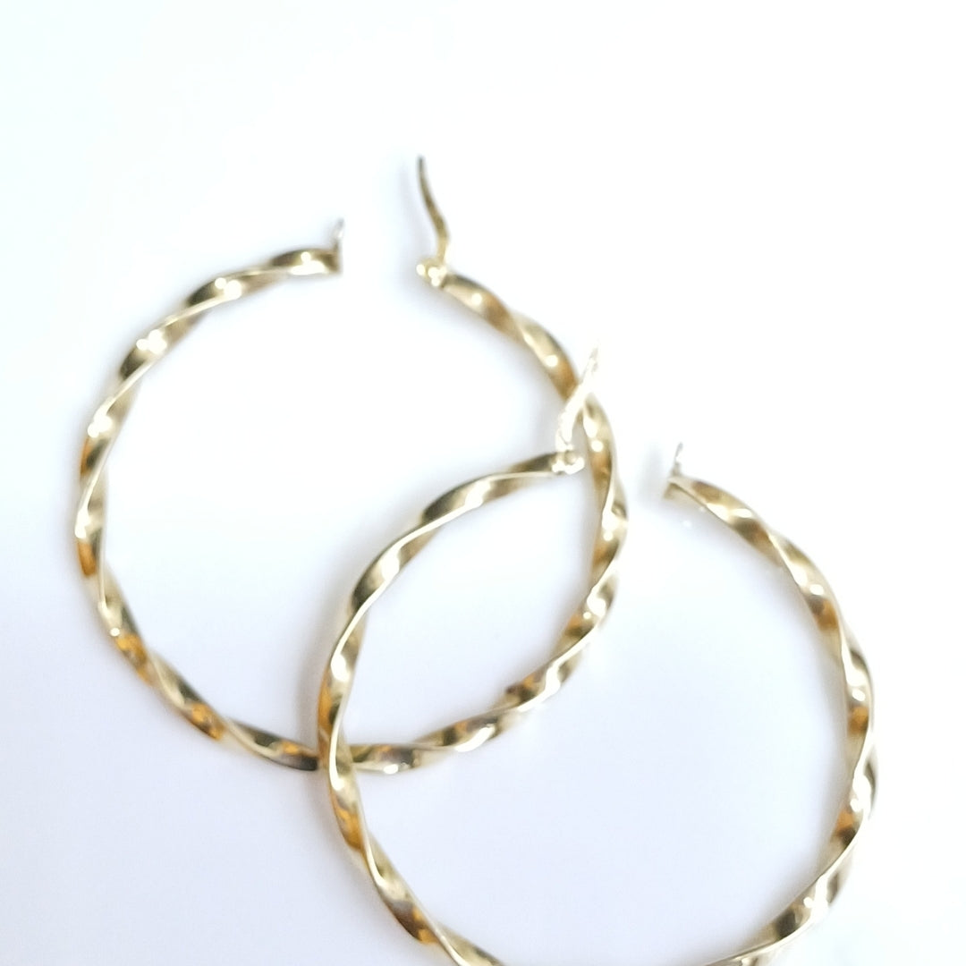 ARRACADAS PAR ORO 14 K 6 GRMS (SEMINUEVO)