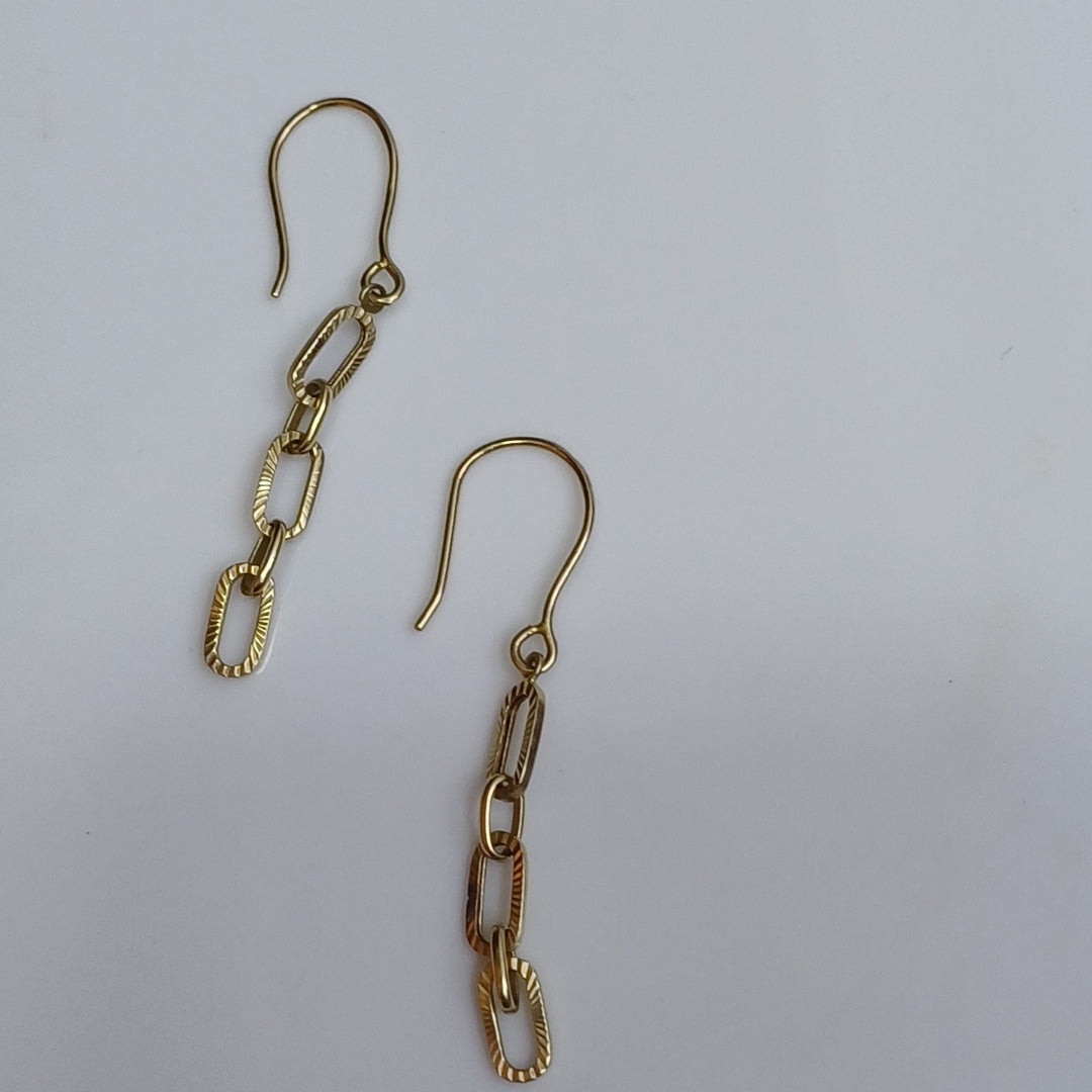 ARETES PAR ORO 14 K 1,90 GRMS (SEMINUEVO)