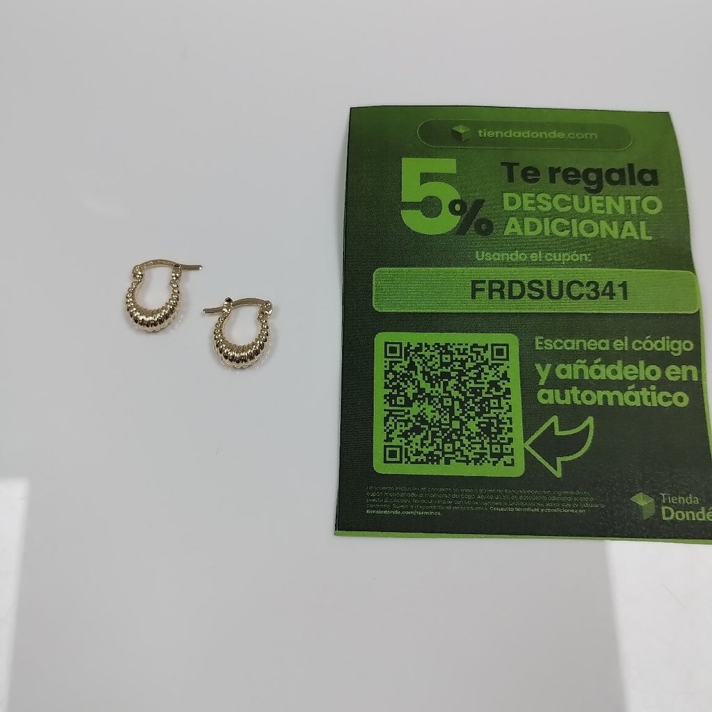 ARETES ARRACADA ESTRIADAS 14K 1.1 GR (NUEVO)