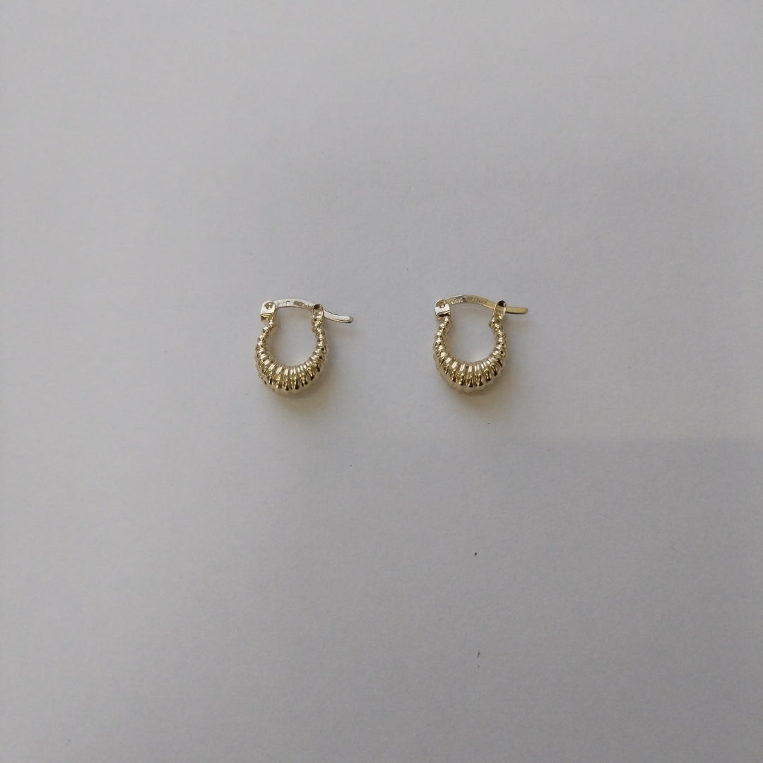 ARETES ARRACADA ESTRIADAS 14K 1.1 GR (NUEVO)