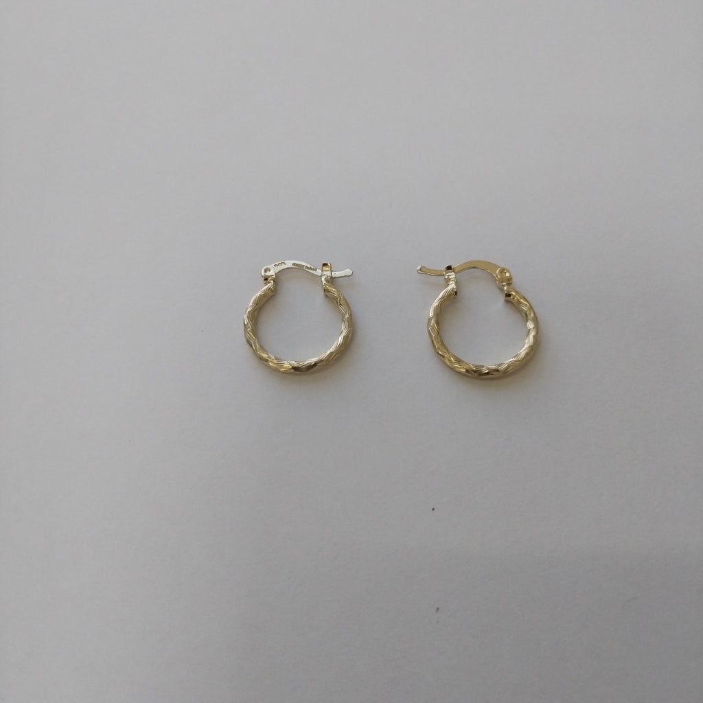 ARETES ARRACADAS TRENZADAS 14K 18 1.6 GR (NUEVO)