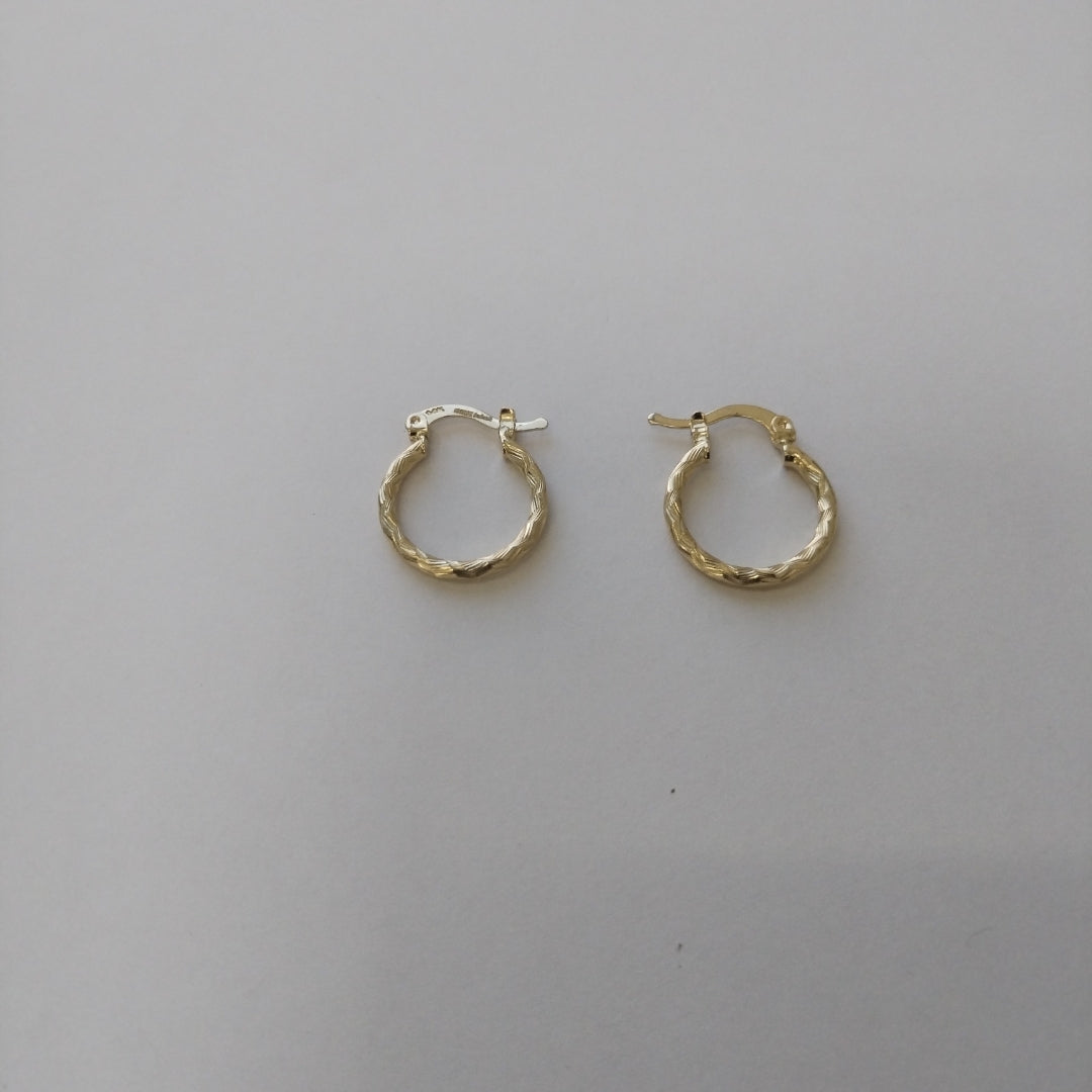 ARETES ARRACADAS TRENZADAS 14K 18 1.6 GR (NUEVO)