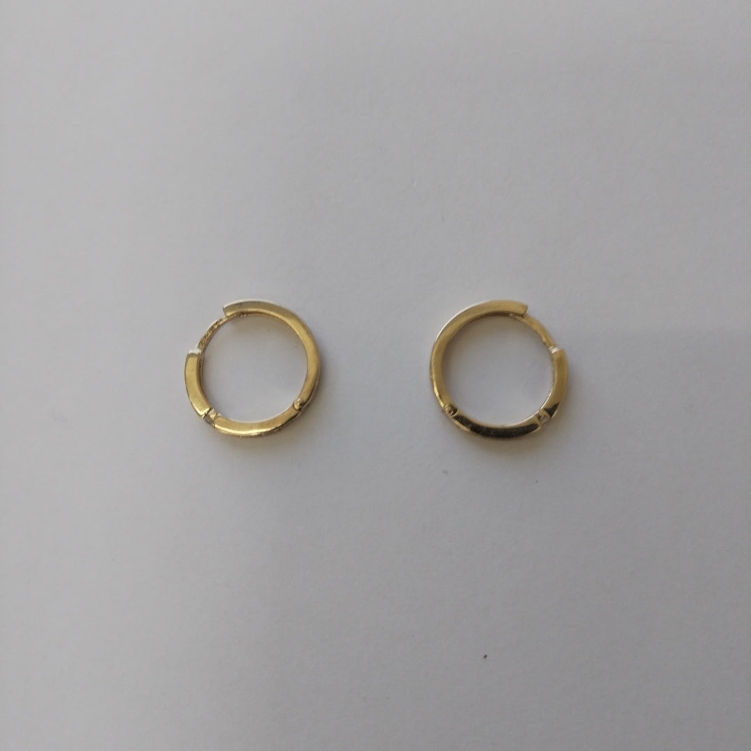 ARETES ARRACADAS C CIRCONIAS 14K 2.4 GR (NUEVO)
