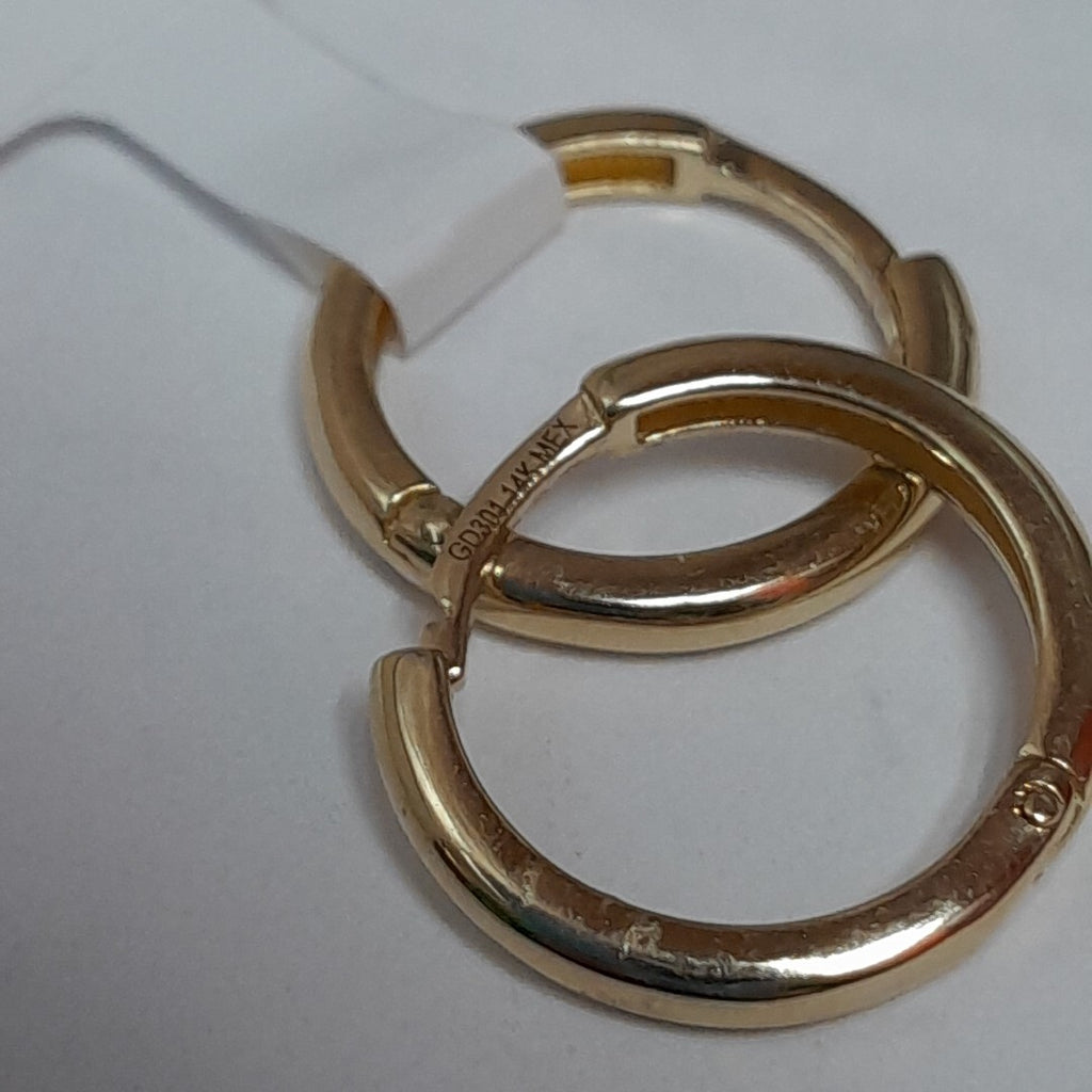 ARETES HUGGIES LISAS 14K 1.5 GR (NUEVO)