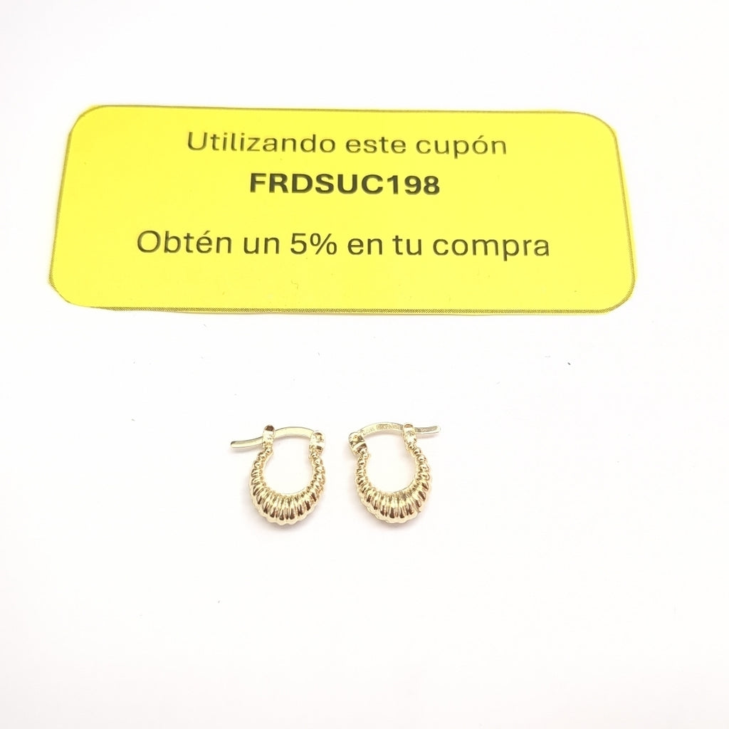 ARETES ARRACADA ESTRIADAS 14K 1.1 GR (NUEVO)