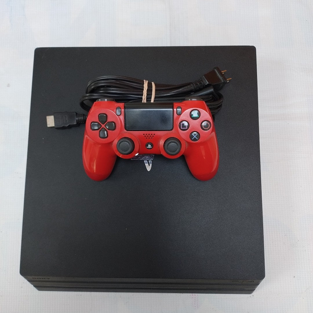CONSOLA DE VIDEOJUEGO SONY PS4 PRO 1 TB (SEMINUEVO)