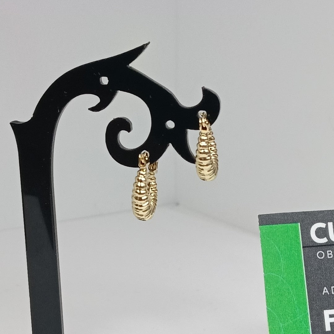 ARETES ARRACADA ESTRIADAS 14K 1.1 GR (NUEVO)