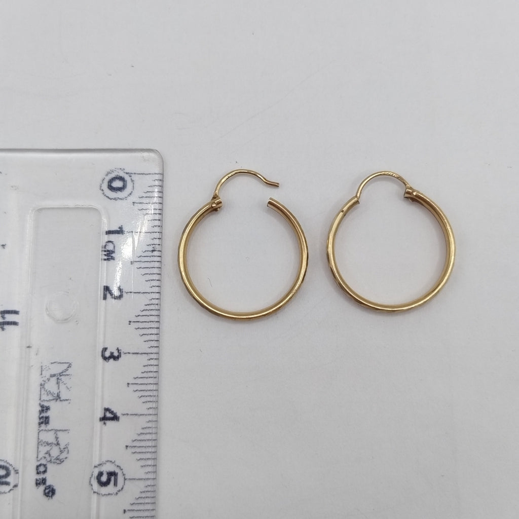 ARRACADAS PAR ORO 8 K 1.6 GRMS (SEMINUEVO)
