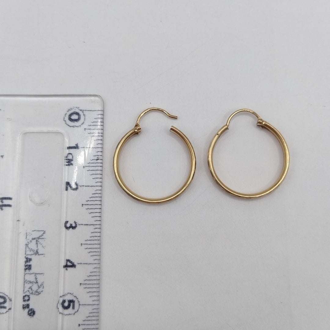 ARRACADAS PAR ORO 8 K 1.6 GRMS (SEMINUEVO)