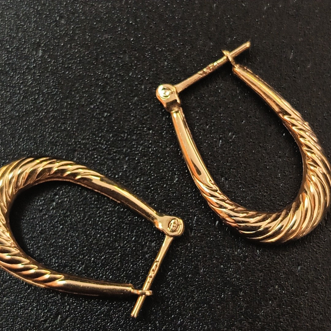 ARRACADAS PAR ORO 14 K 1.1 GRMS (SEMINUEVO)