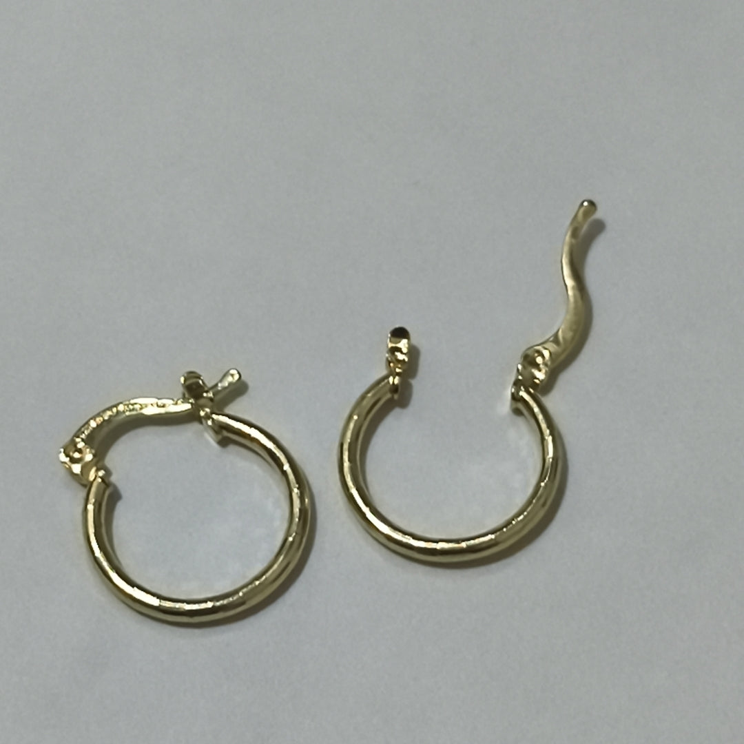 ARETES ARRACADAS ESTRIADAS 14K 1.4 GR (NUEVO)
