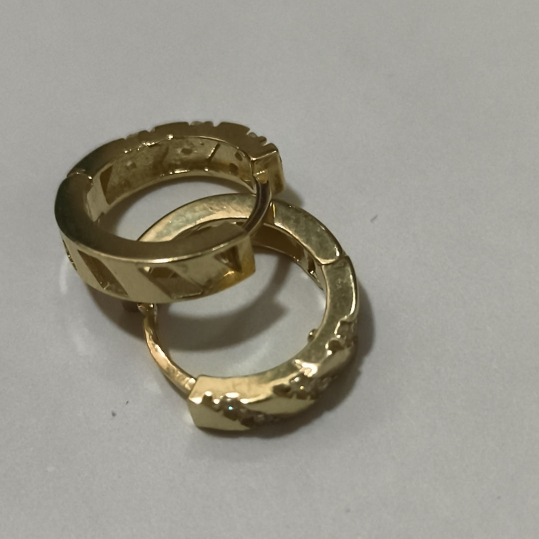 ARETES HUGGIES CON CIRCONIAS 14K 2.3 GR (NUEVO)