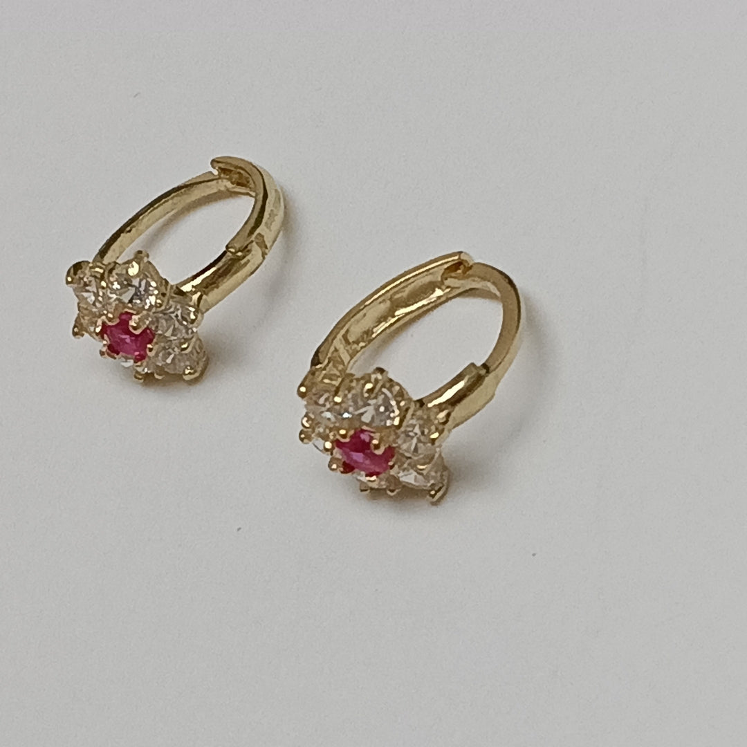 ARETES HUGGIES CON CIRCONIAS Y PIEDRA DE COLOR 14K 1.7 GR (NUEVO)