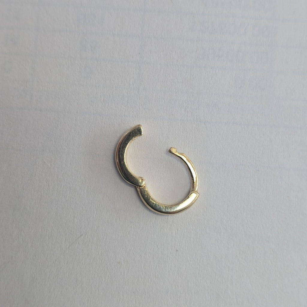 ARETES HUGGIE 14K 1.4 GR (NUEVO)