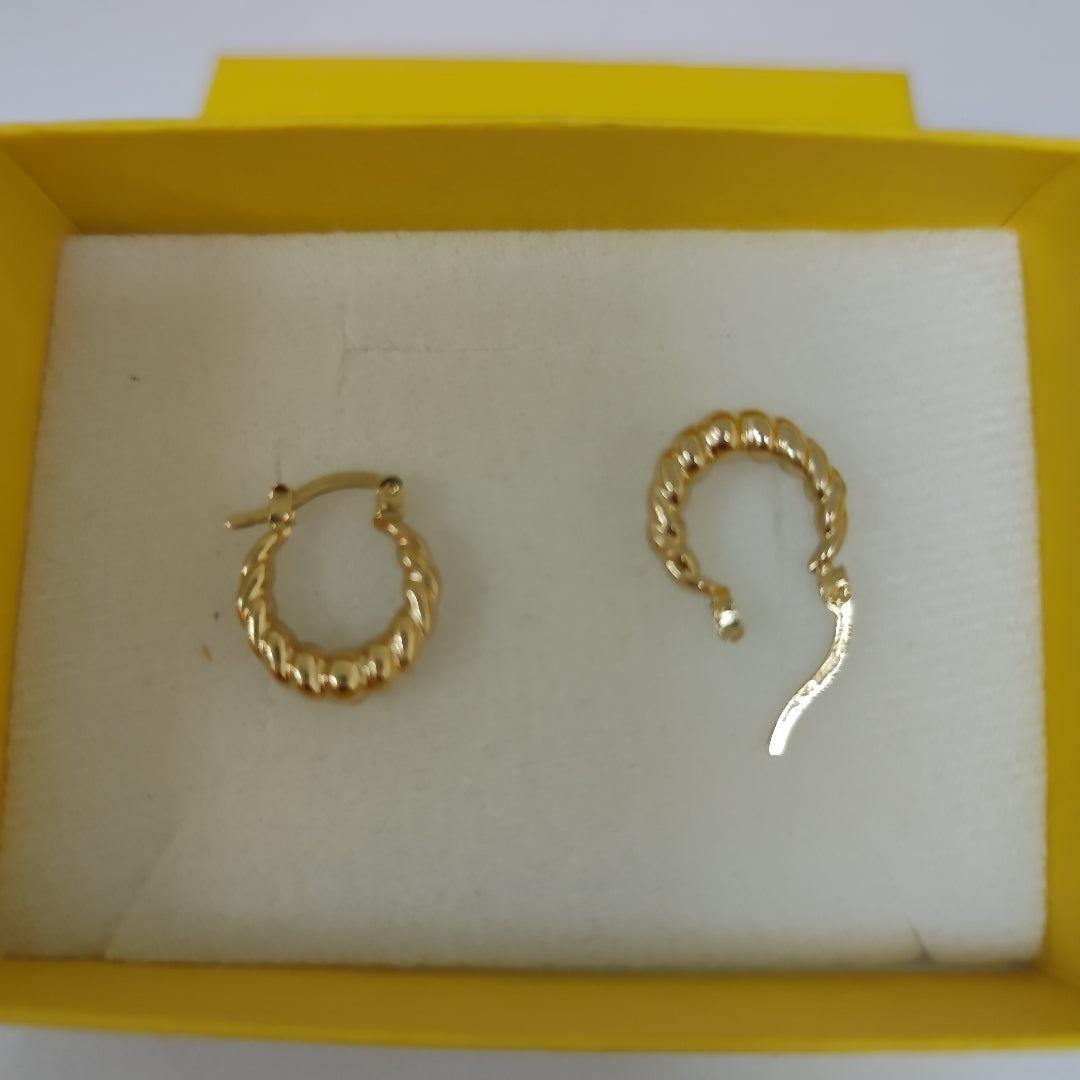 ARETES ARRACADAS TZL HUECAS 14K 1.6 GR (NUEVO)