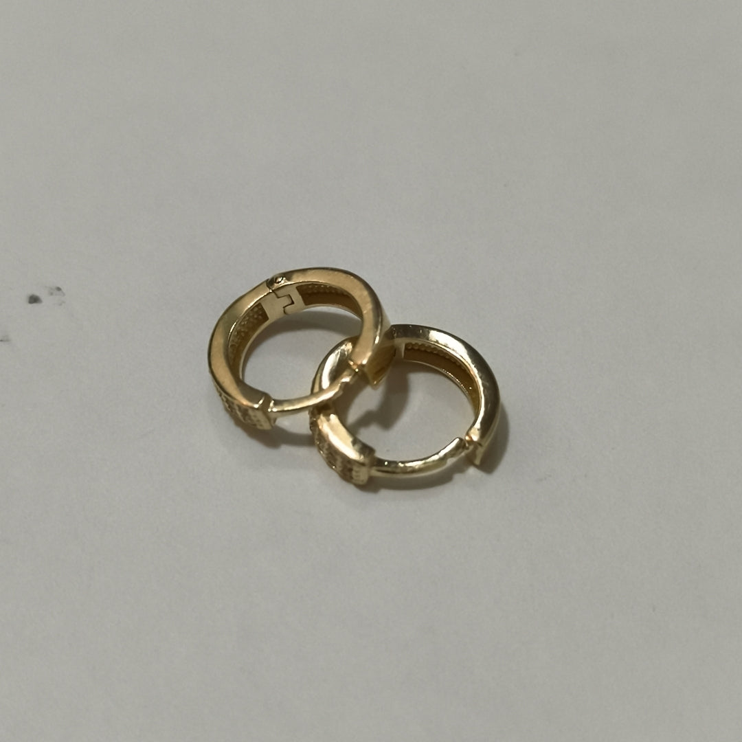 ARETES HUGGIES C CIRCONIA 14K 2.2 GR (NUEVO)