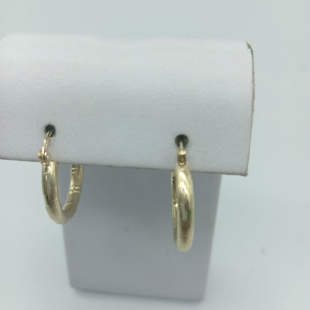 ARETES ARRACADAS 14K 2.7 GR (NUEVO)