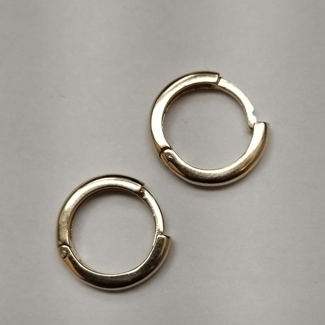 ARETES ARRACADAS LISAS 10K 1.2 GR (NUEVO)
