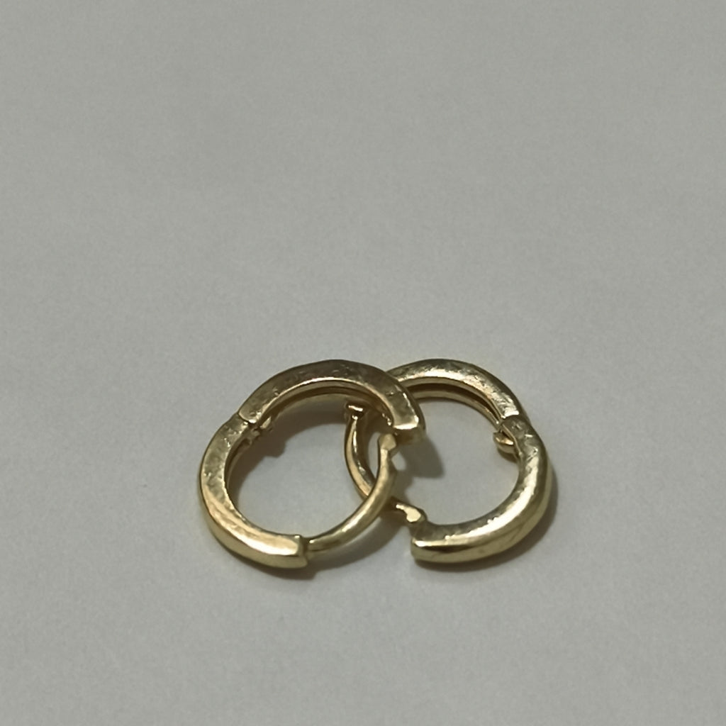 ARETES HUGGIE 14K 1.3 GR (NUEVO)