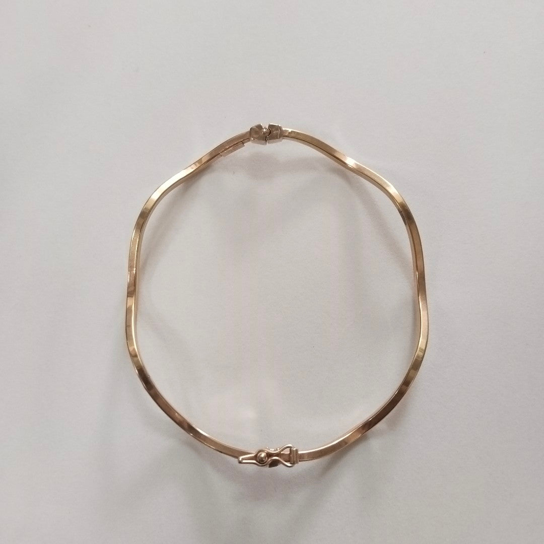 PULSERA RIGIDA ORO 14 K 3.2 GRMS (SEMINUEVO)