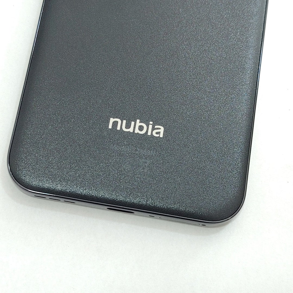 CELULAR NUBIA AIR Z2468N (2025) 256 GB 8 GB RAM (SEMINUEVO)