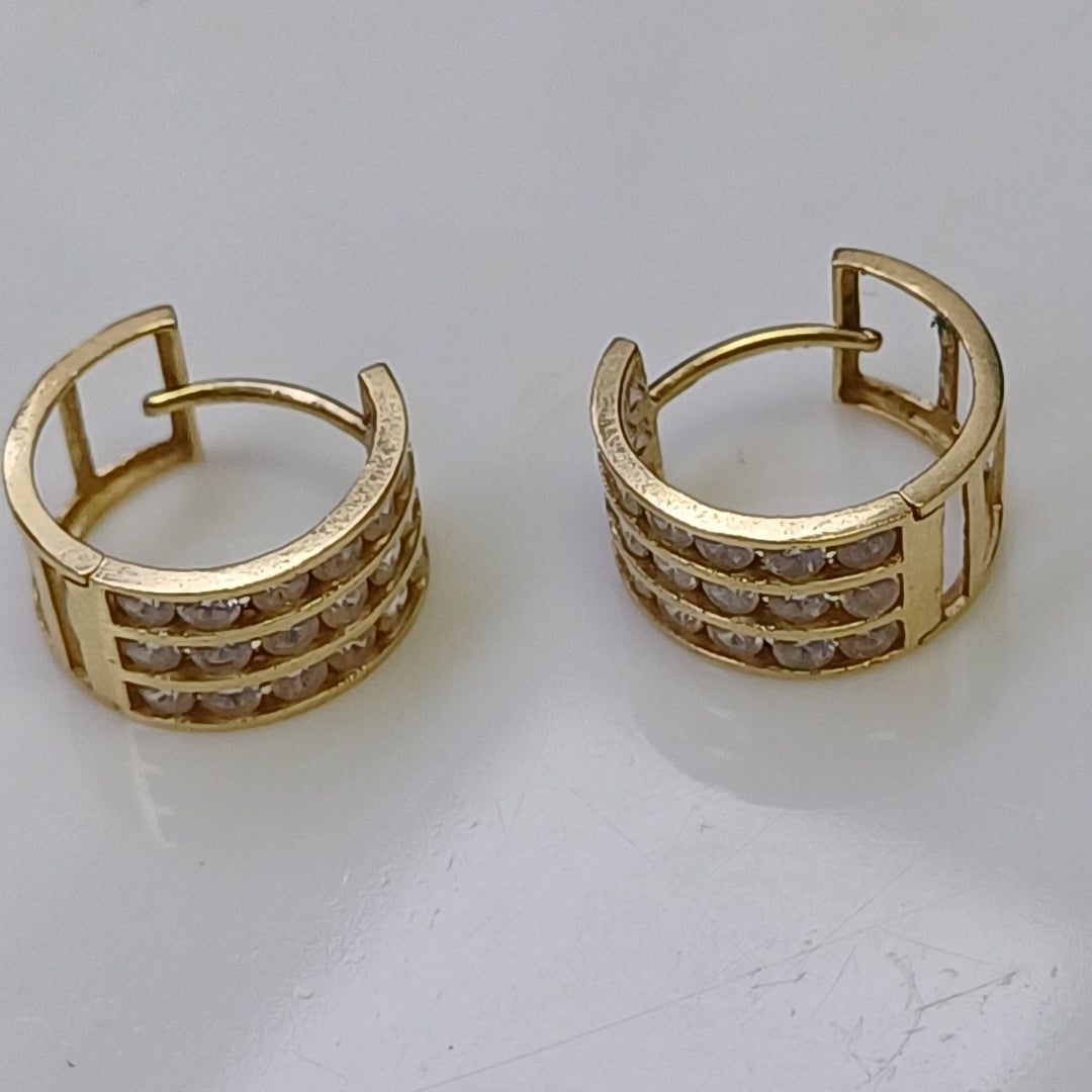 ARRACADAS PAR ORO 14 K 2.3 GRMS (SEMINUEVO)