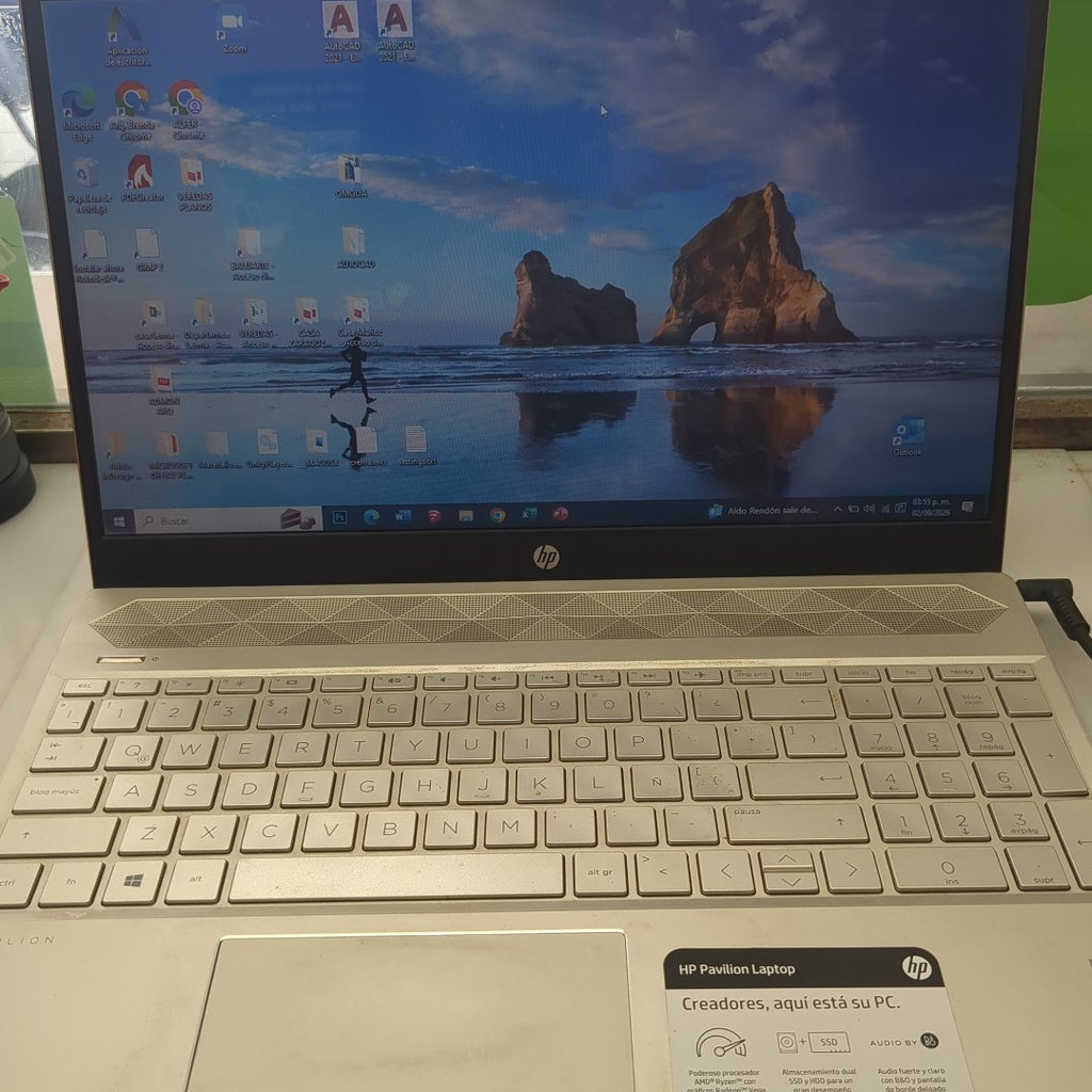LAPTOP HP PAVILION 15-CW1012LA (2023) 1 TB + 128 GB SSD 12 GB RAM (SEMINUEVO)