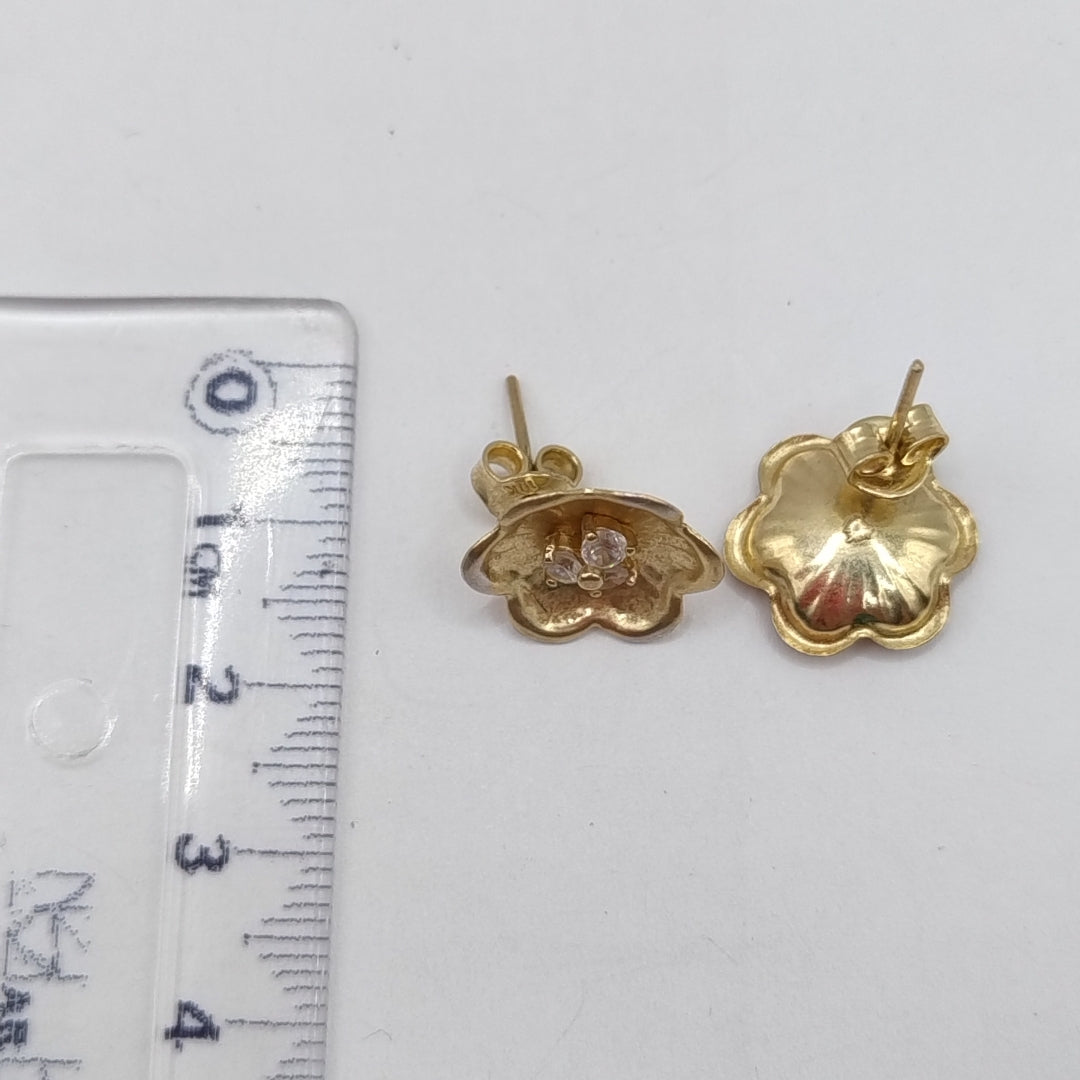 BROQUELES PAR ORO 14 K 2.1 GRMS (SEMINUEVO)