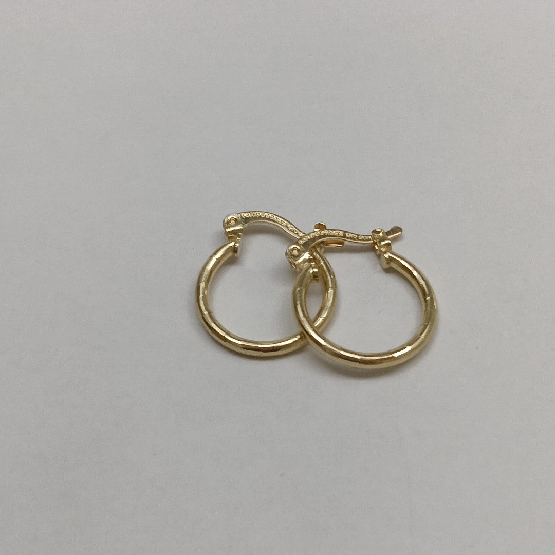 ARETES ARRACADAS ESTRIADAS 14K 1.4 GR (NUEVO)