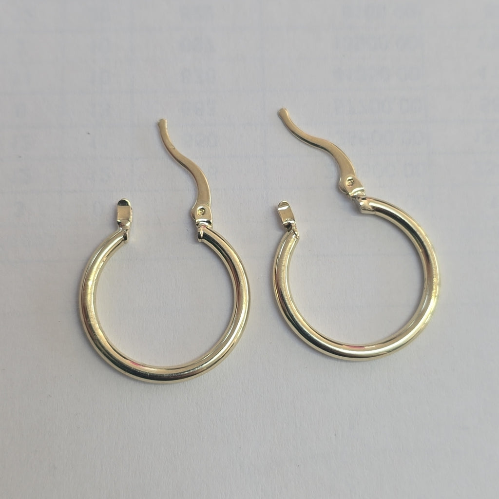 ARETES TEJIDO ARRACADAS LISAS 14K 1.2 GR (NUEVO)