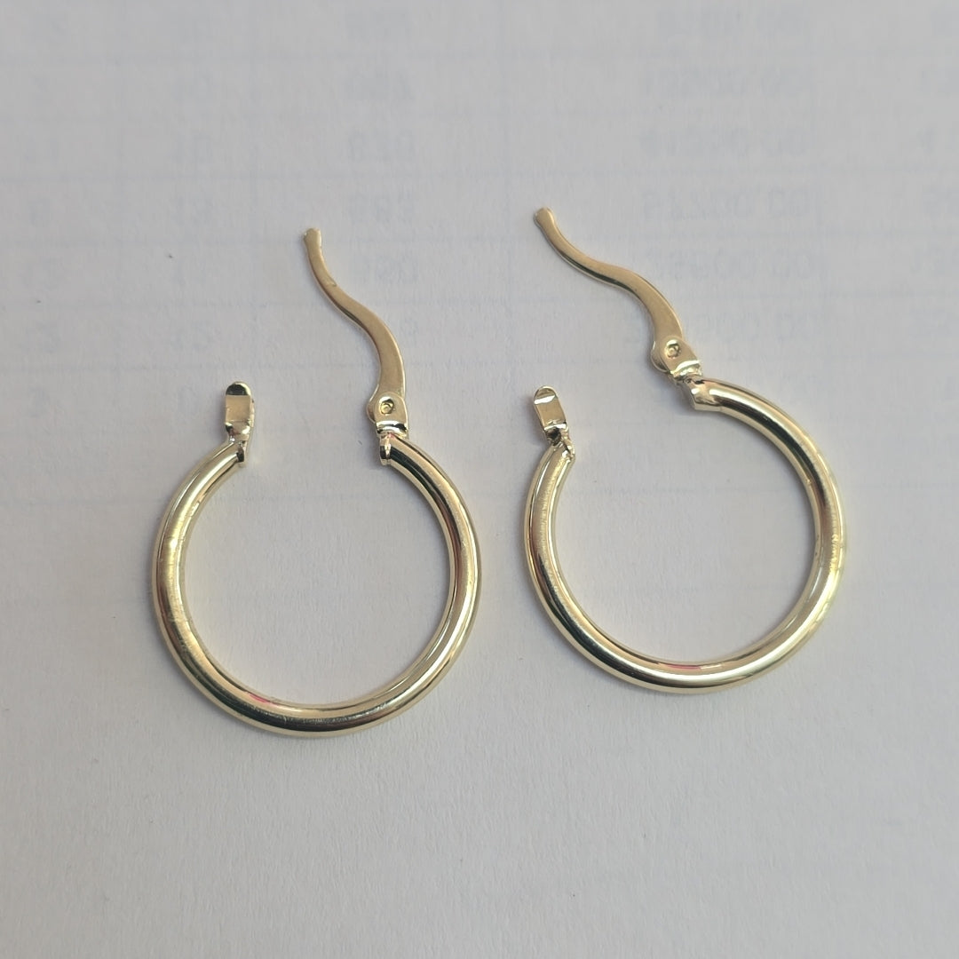 ARETES TEJIDO ARRACADAS LISAS 14K 1.2 GR (NUEVO)