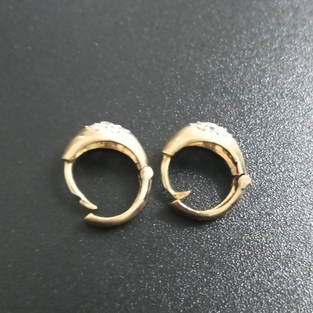 ARRACADAS PAR ORO 10 K 3.1 GRMS (SEMINUEVO)