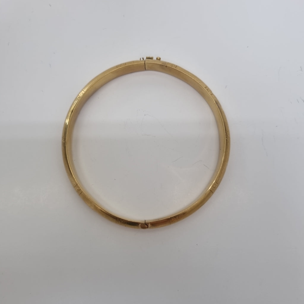 PULSERA RIGIDA ORO 18 K 14.4 GRMS (SEMINUEVO)