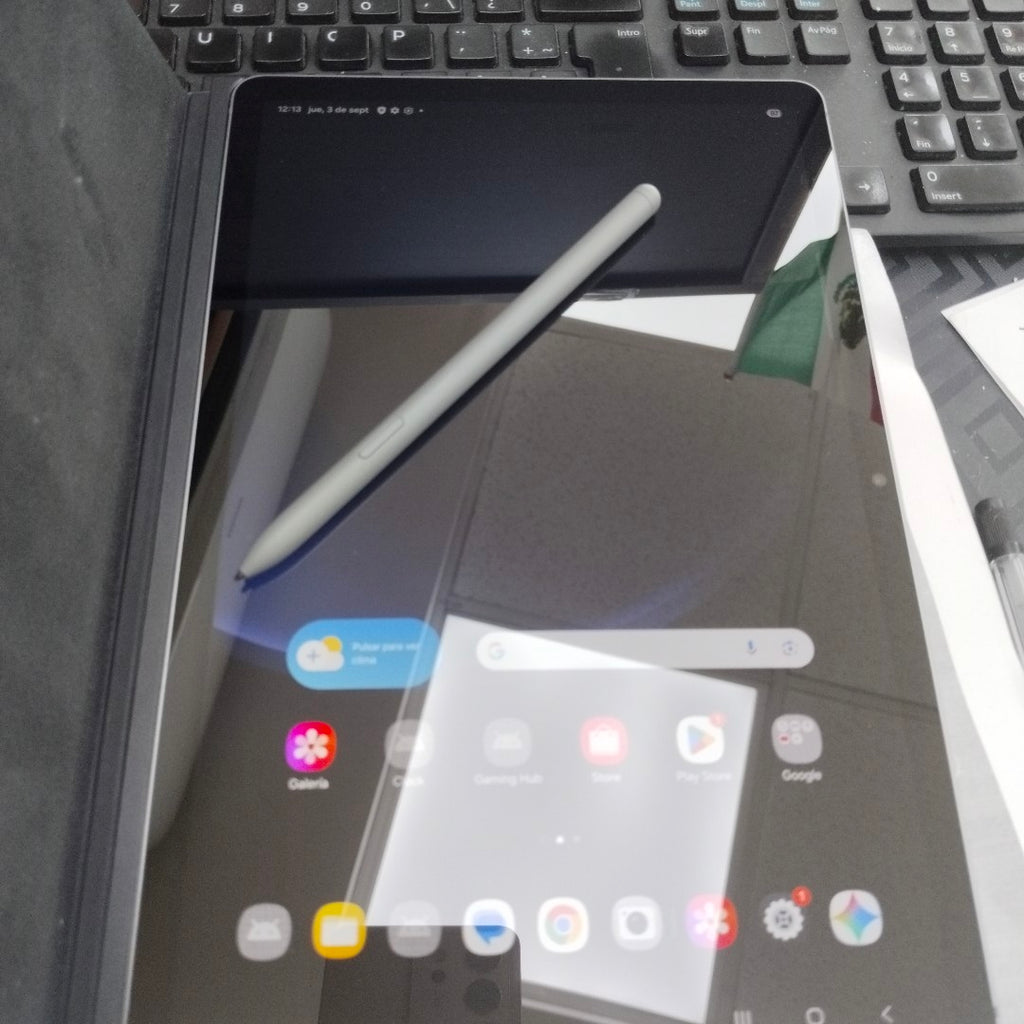TABLETA SAMSUNG GALAXY TAB S9 FE SM-X510 (2023) 128 GB 6 GB RAM (SEMINUEVO)