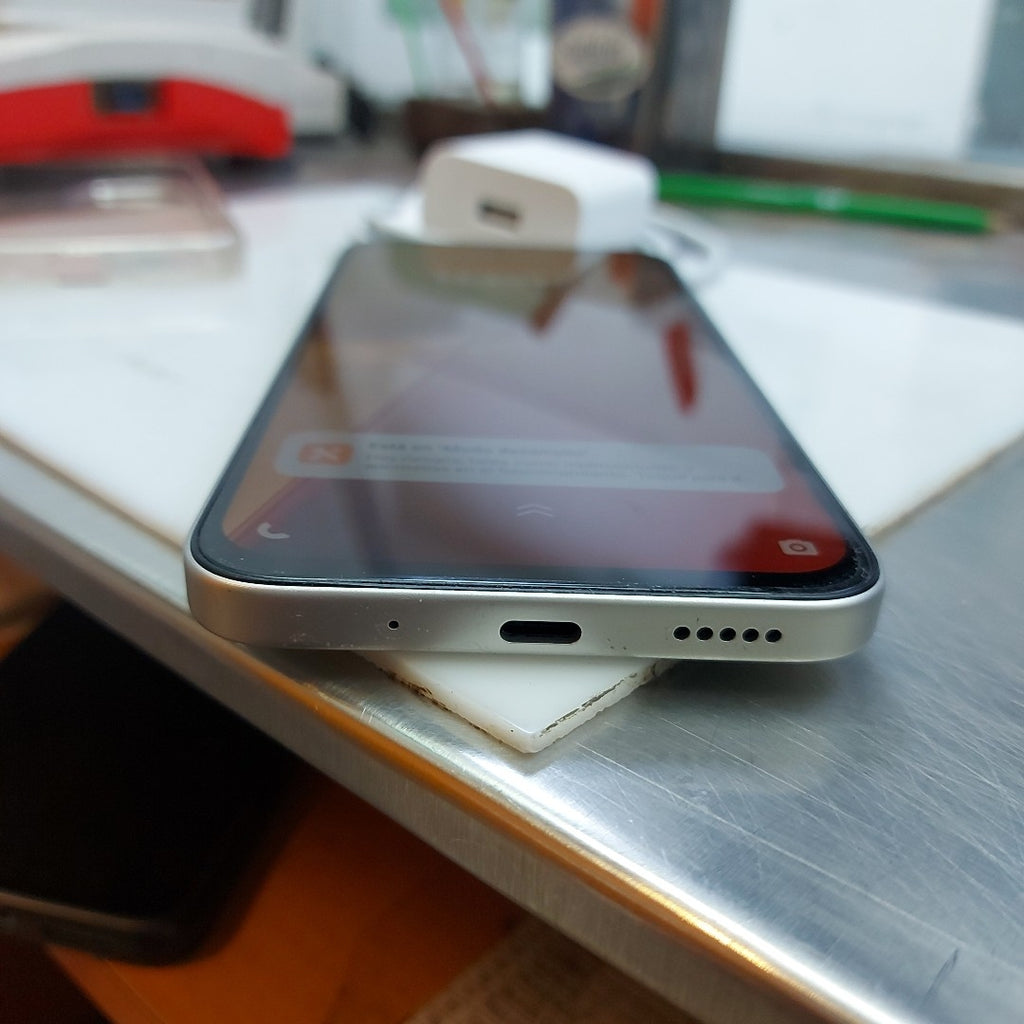 CELULAR VIVO Y31D V2543 (2026) 256 GB 6 GB RAM (SEMINUEVO)