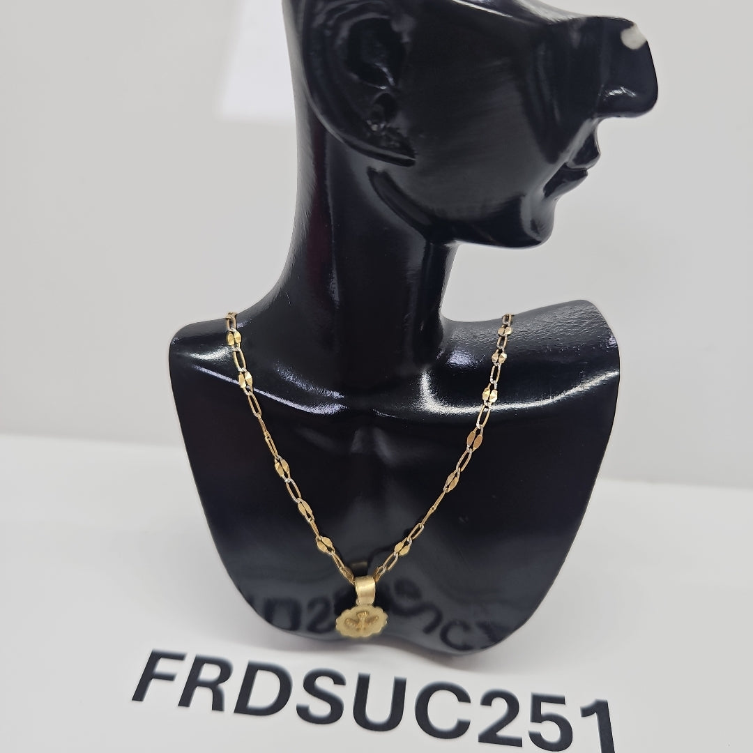 CADENA,MEDALLA RELIGIOSA ORO 10 K 1,80 GRMS (SEMINUEVO)