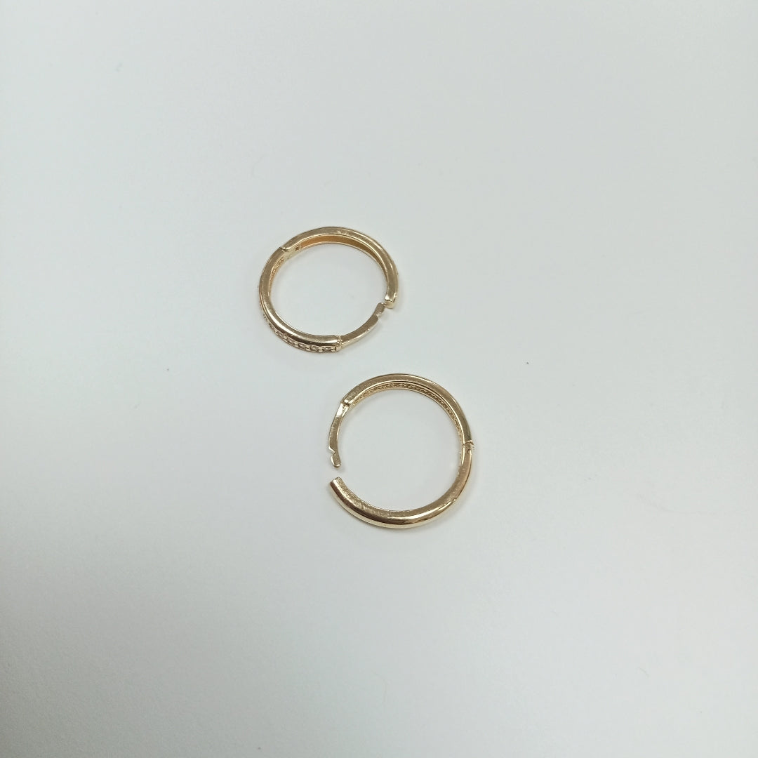 ARETES HUGGIES C CIRCONIA 14K 1.8 GR (NUEVO)