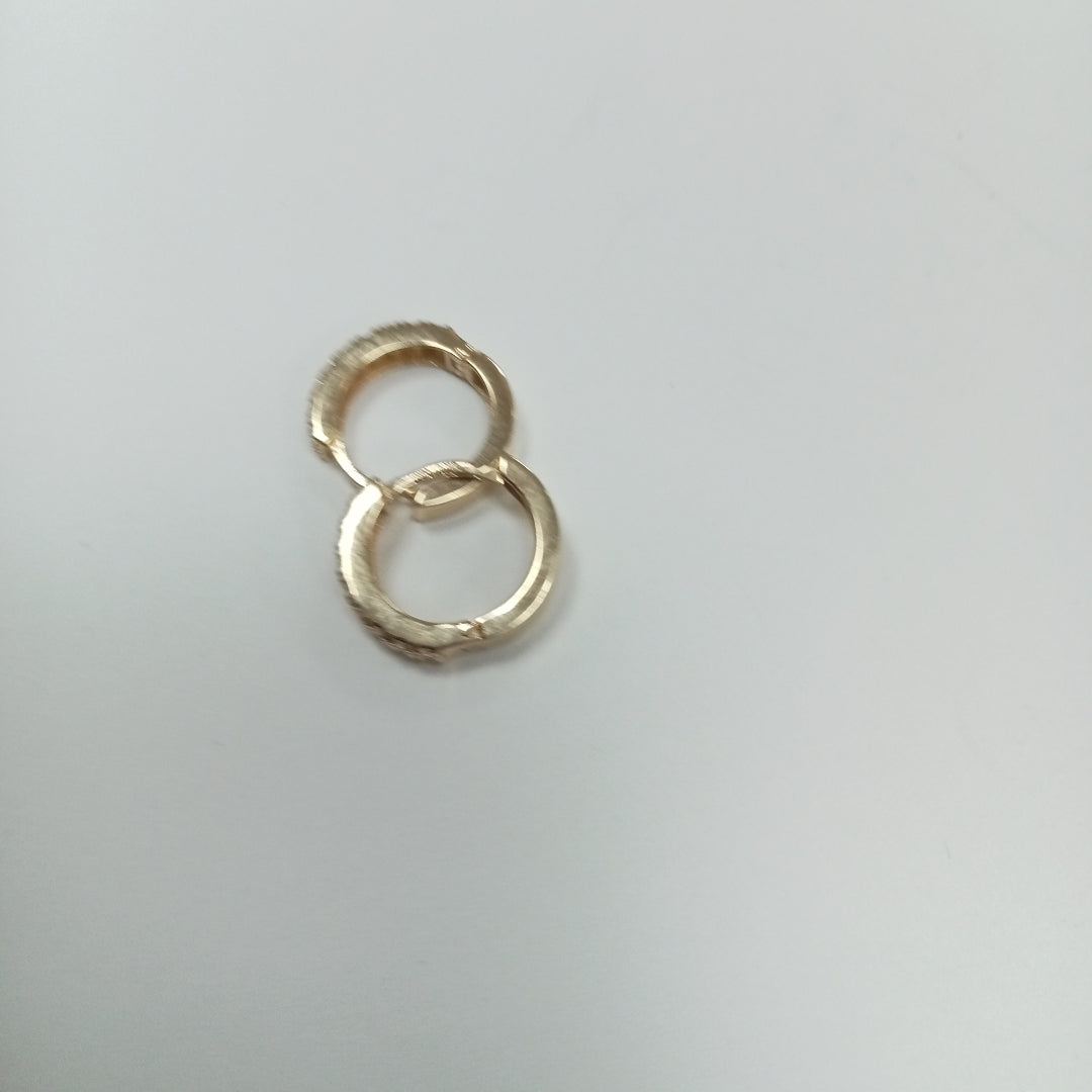 ARETES HUGGIES C CIRCONIAS 14K 1.7 GR (NUEVO)