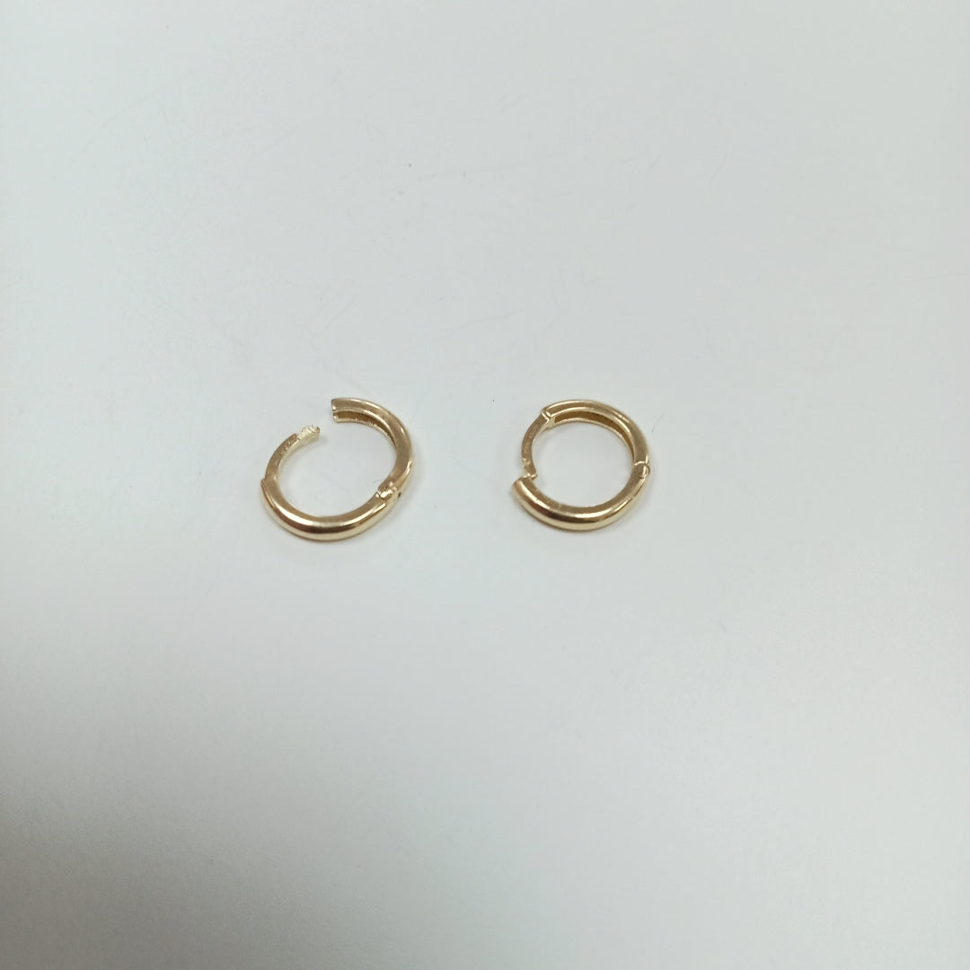 ARETES ARRACADAS LISAS 10K 1.2 GR (NUEVO)