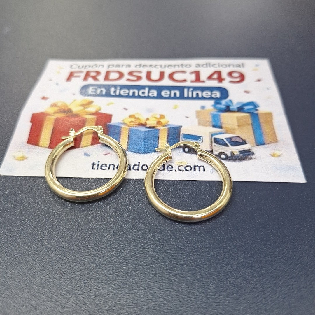 ARETES TEJIDO ARRACADAS LISAS HUECAS 14K 2.1 GR (NUEVO)