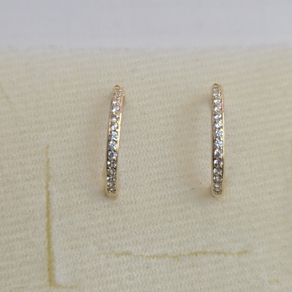 ARETES ARRACADAS C CIRCONIAS 14K 2 GR (NUEVO)