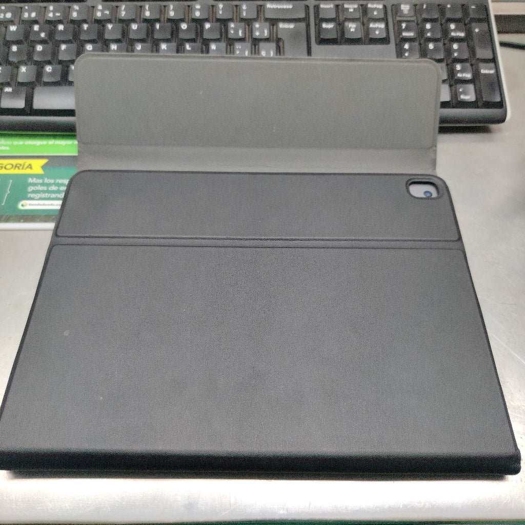 TABLETA APPLE IPAD 9 A2602 256 GB 3 GB RAM (SEMINUEVO)