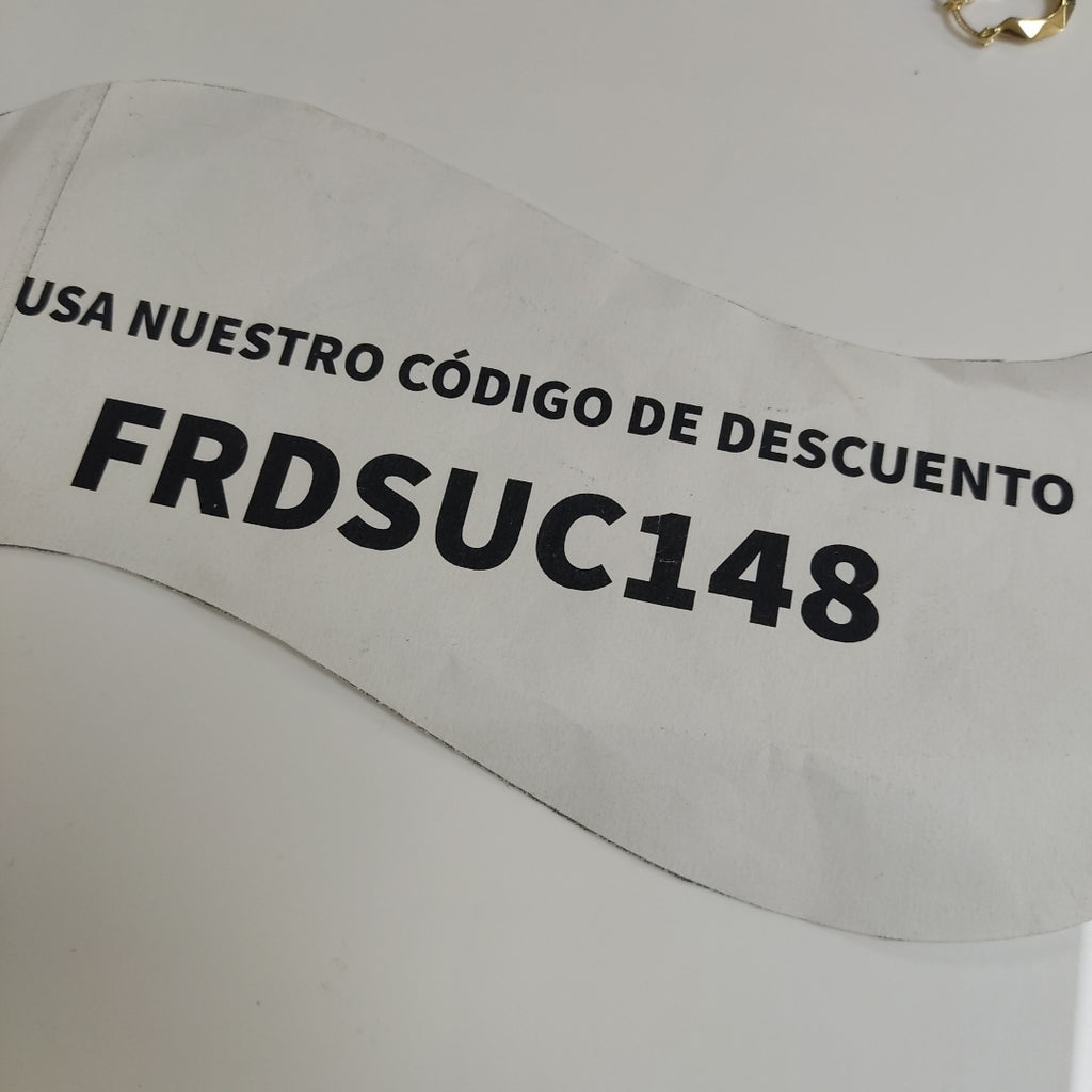 ARETES TEJIDO ARRACADAS FACETADAS 14K 1.8 GR (NUEVO)