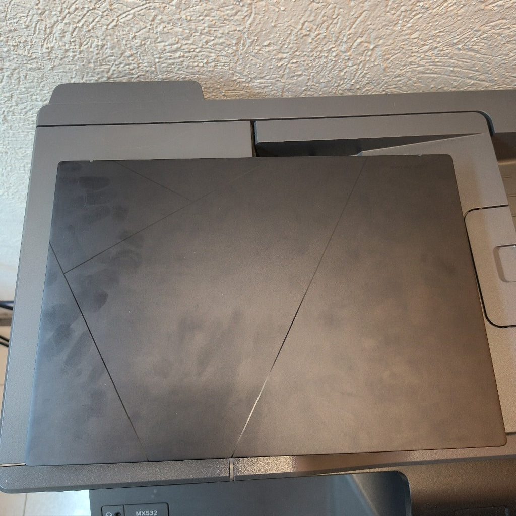 LAPTOP ASUS ZENBOOK 14 UM3406HA-QD036W (2024) 1 TB SSD 16 GB RAM (SEMINUEVO)