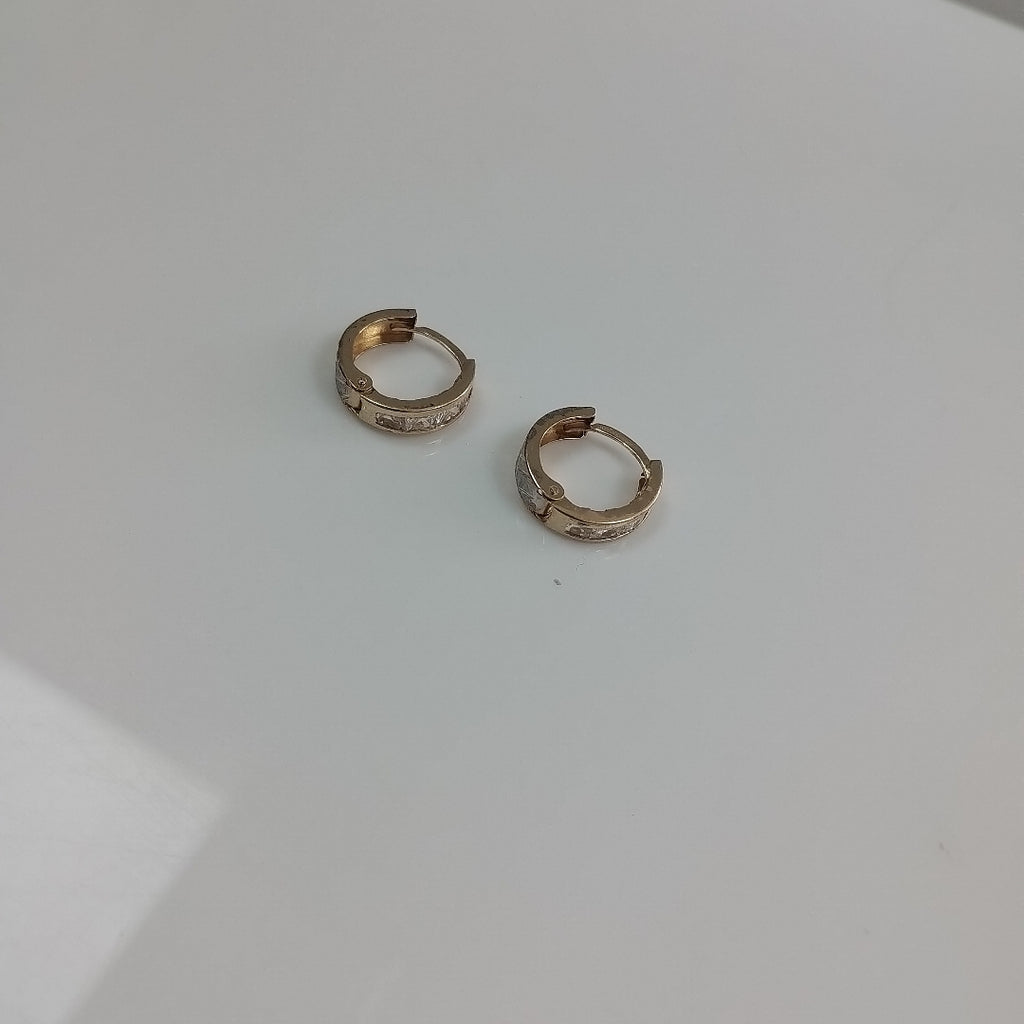 ARETES ARRACADAS C CIRCONIAS 10K 1.3 GR (NUEVO)