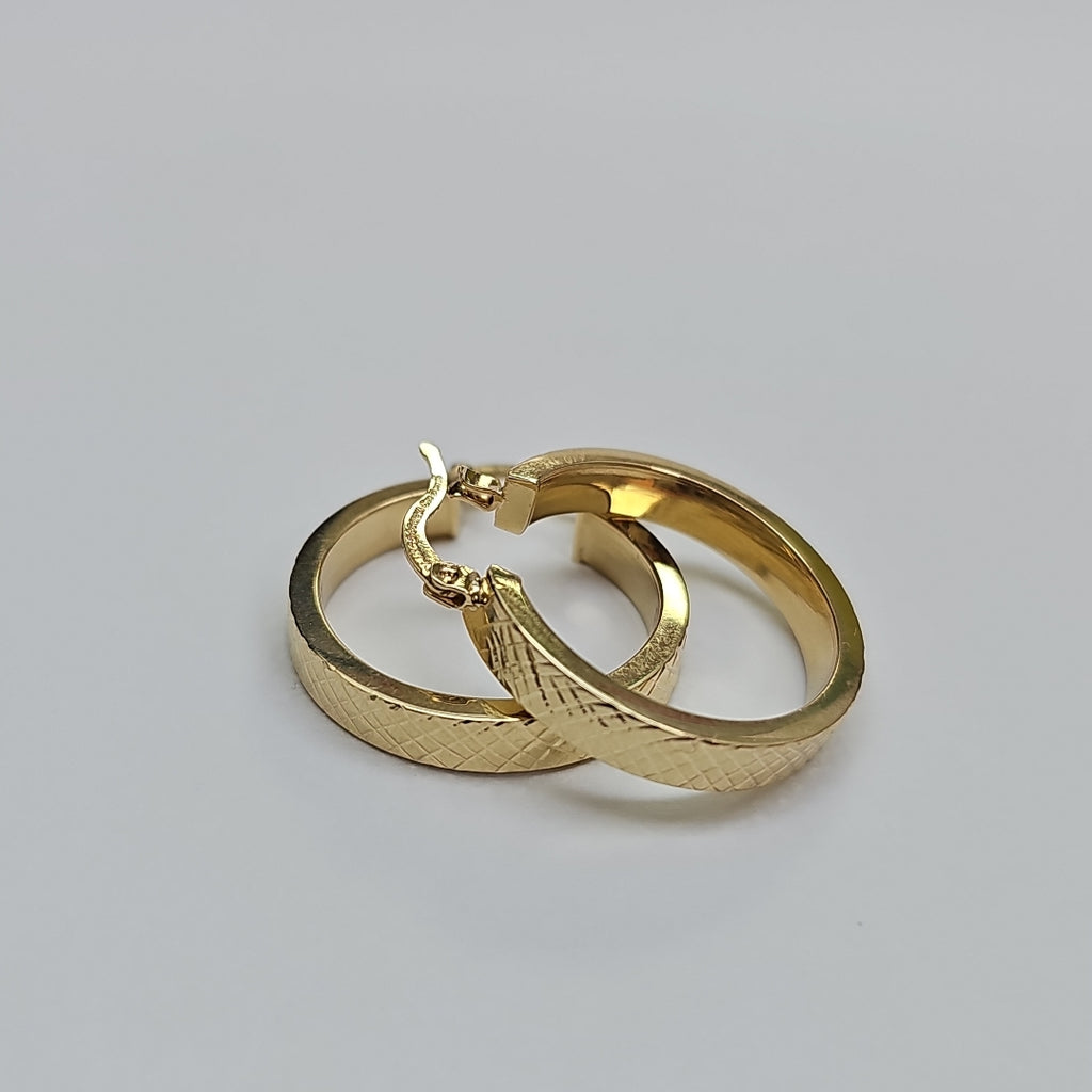 ARETES TEJIDO ARRACADAS FACETADAS 14K 2.9 GR (NUEVO)