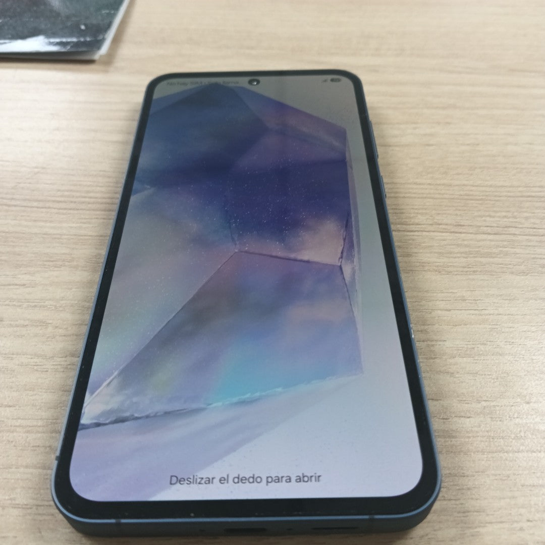 CELULAR SAMSUNG GALAXY A55 5G SM-A556E (2024) 256 GB 8 GB RAM (SEMINUEVO)