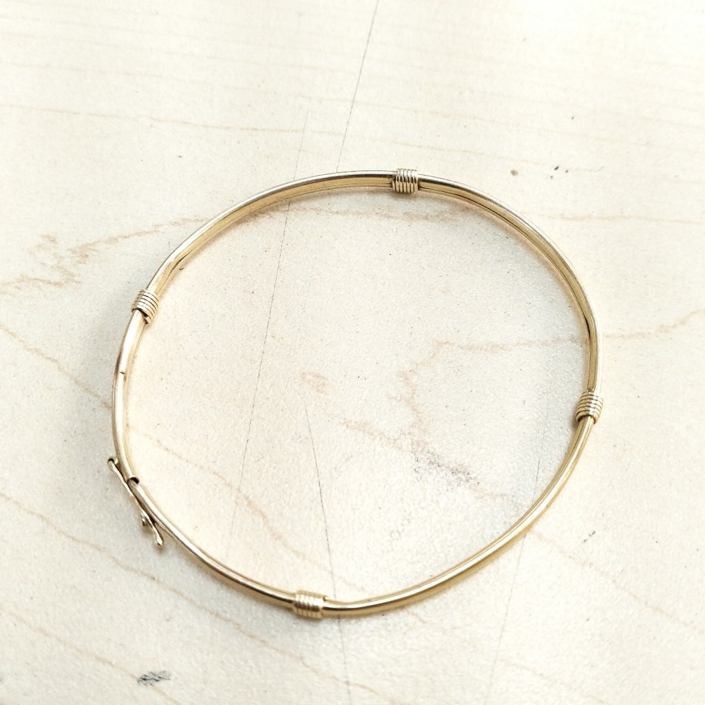 PULSERA RIGIDA ORO 14 K 4,60 GRMS (SEMINUEVO)