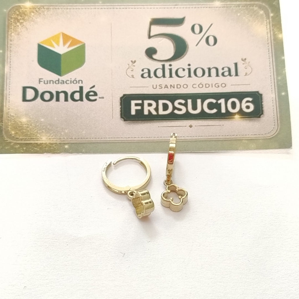 ARETES ARRACADAS CON DIJE 14K 2.4 GR (NUEVO)